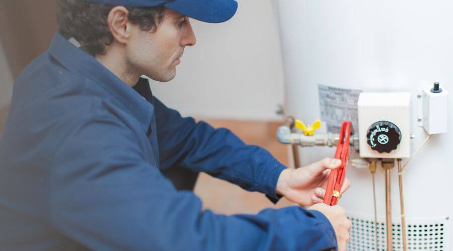 Local water heater installation in Manson, IA